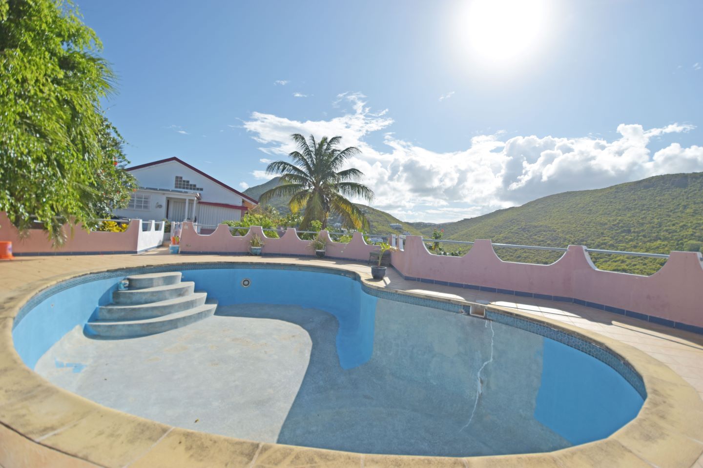 Dawn Beach 2 Bedroom Villa Pool