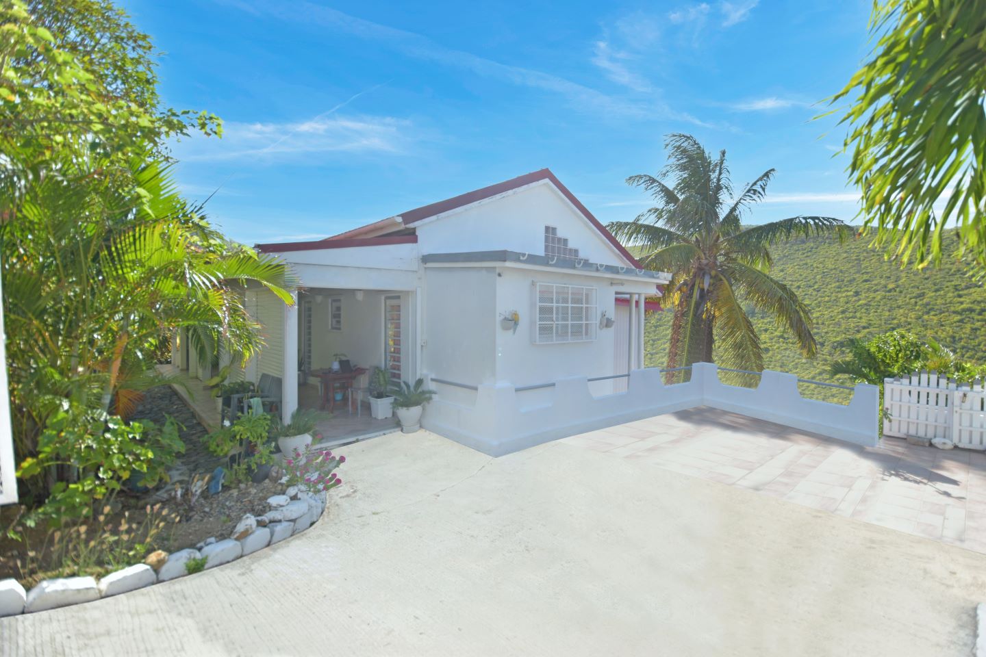 dawn beach villa house